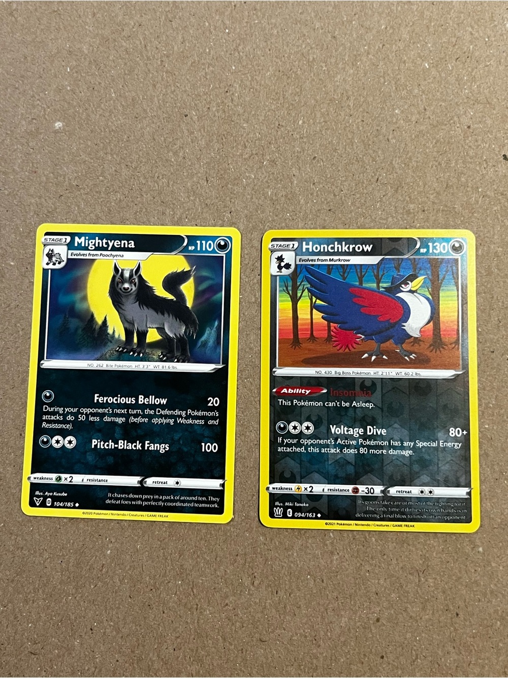 Pokémon TCG Honchkrow 094/163 And Mightyena 104/185